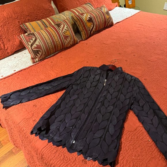 Gorgeous Purple Genuine Lambskin Handmade Leather Jacket--Never Worn - Picture 2 of 8